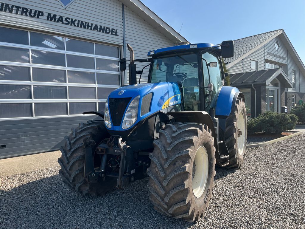 New Holland T7030 2
