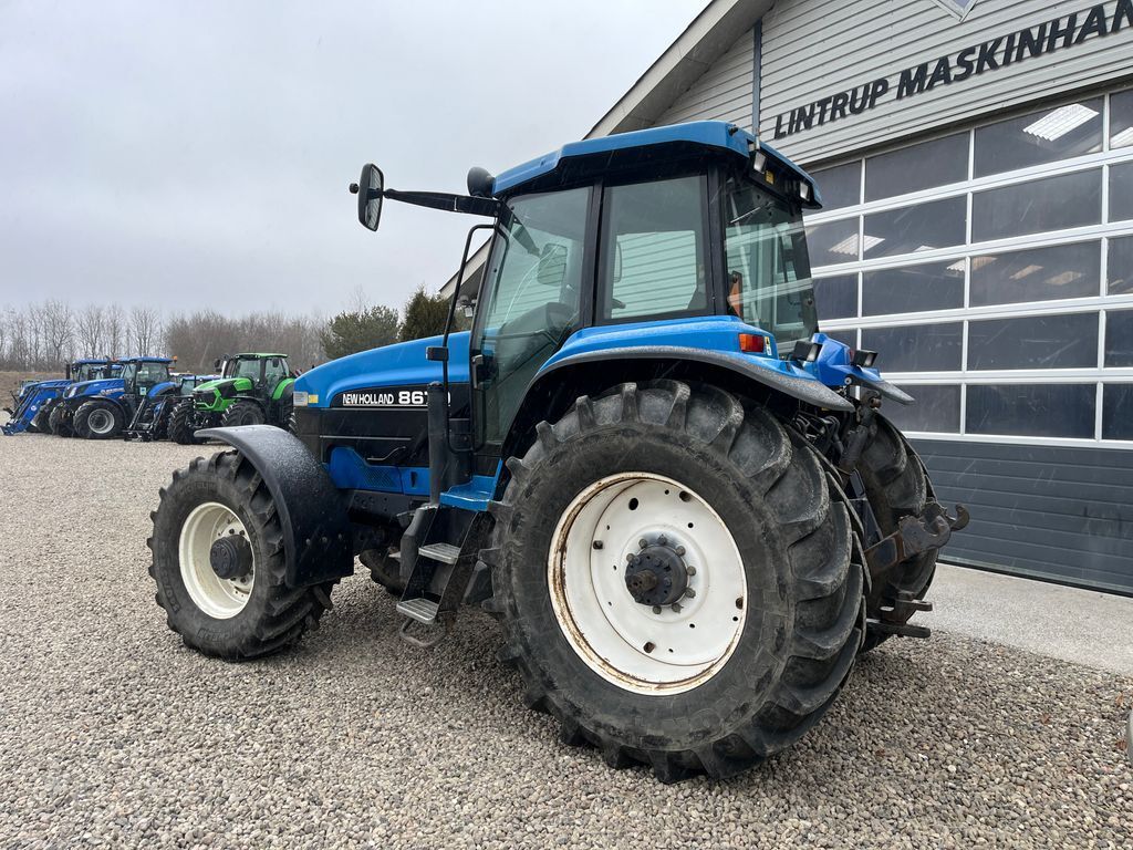 New Holland 8670 SuperSteer 3