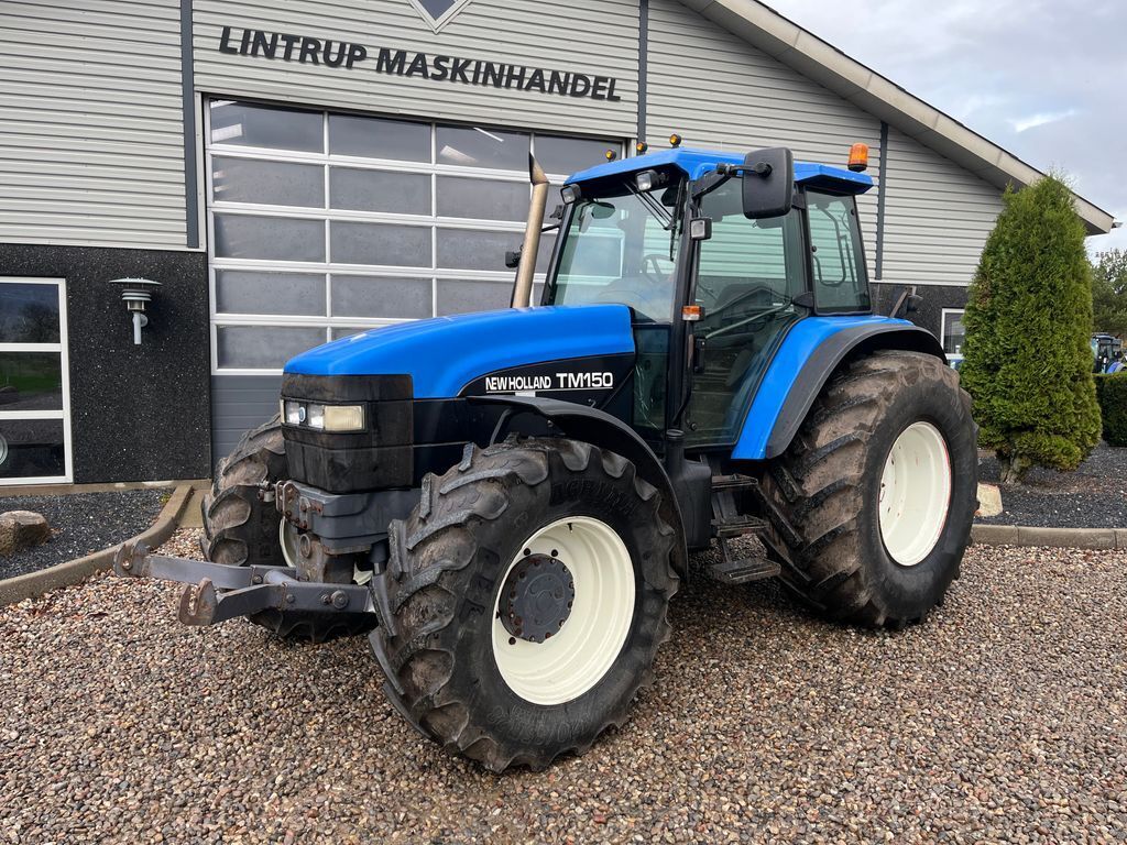New Holland TM150 2