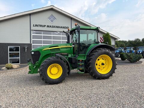 John Deere 7720