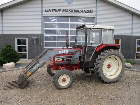 International IH  574 - S74 