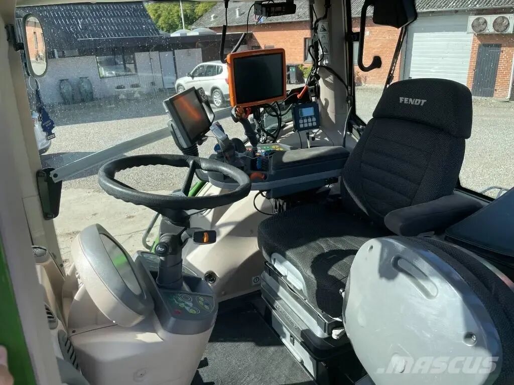 Fendt 828 Vario 2