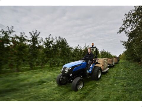 Solis Ny kompakt traktor til små penge