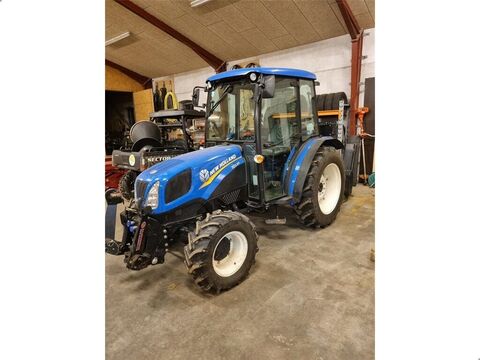 New Holland TD3.50 Med kabine og frontlift