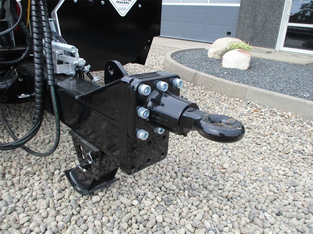 Tyrone  27TLL LANG MODEL med kombi bremser, både 3