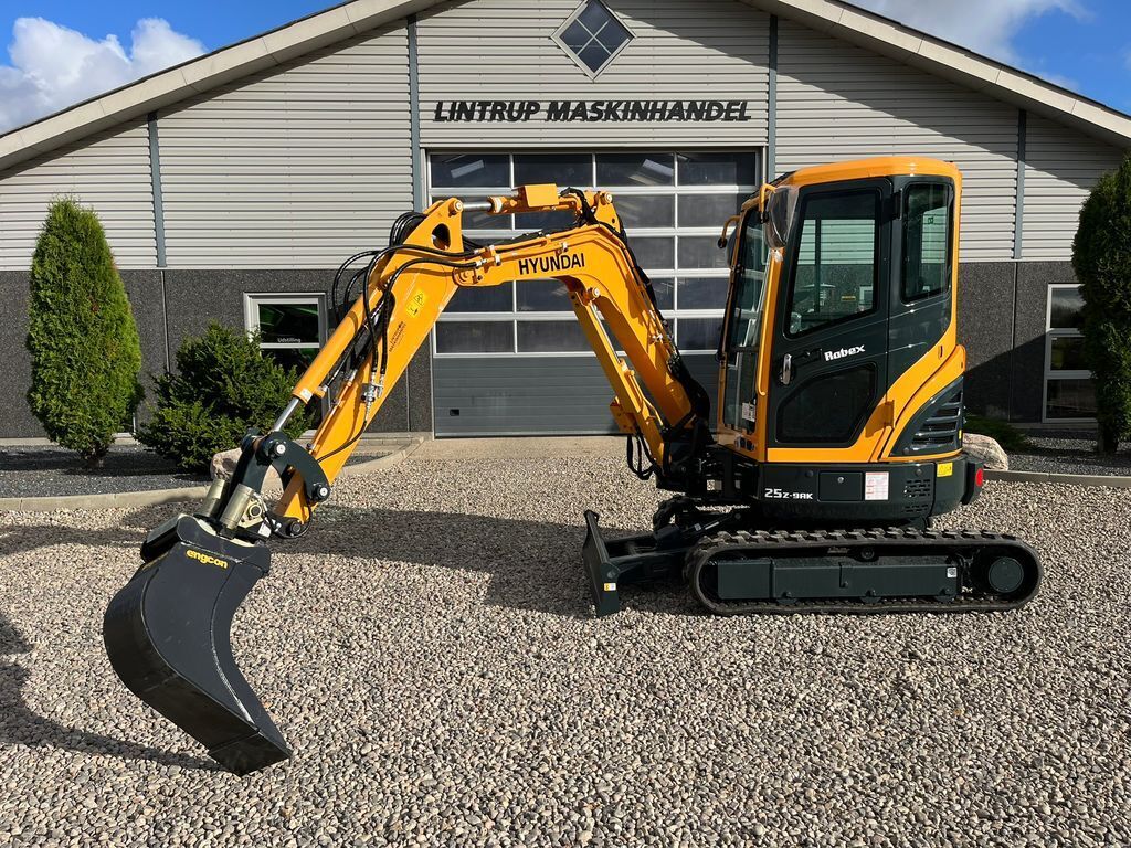 R25Z-9AK Robex med Tilt-Mann tilt skifte samt En 1