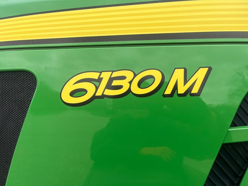 John Deere 6130M 2