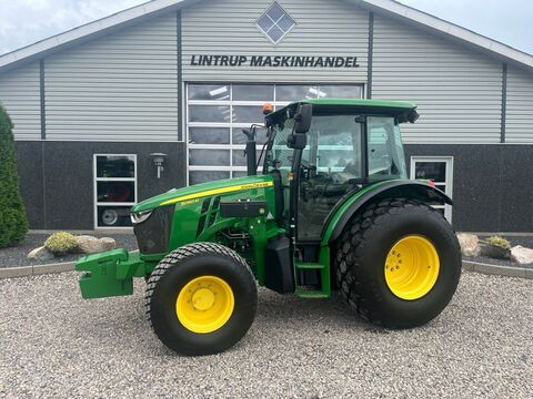 John Deere 5090 M