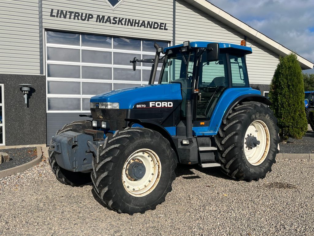 New Holland 8670 2