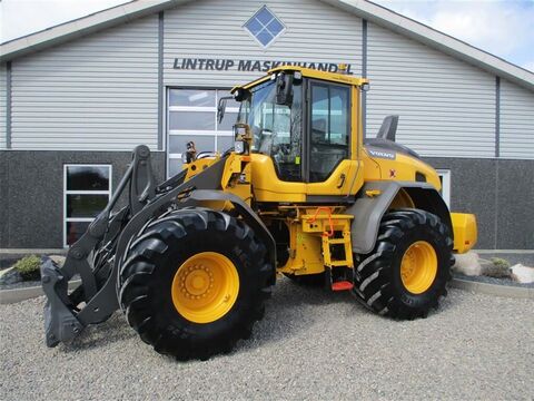 Volvo L 90 H Med 750/65R26 traktorhjul og centra