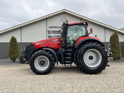 Case IH Magnum 340 CVXDrive AFS Connect Med frontlift og