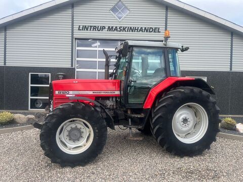 Massey Ferguson 8120 DYNA 4 Med frontlift