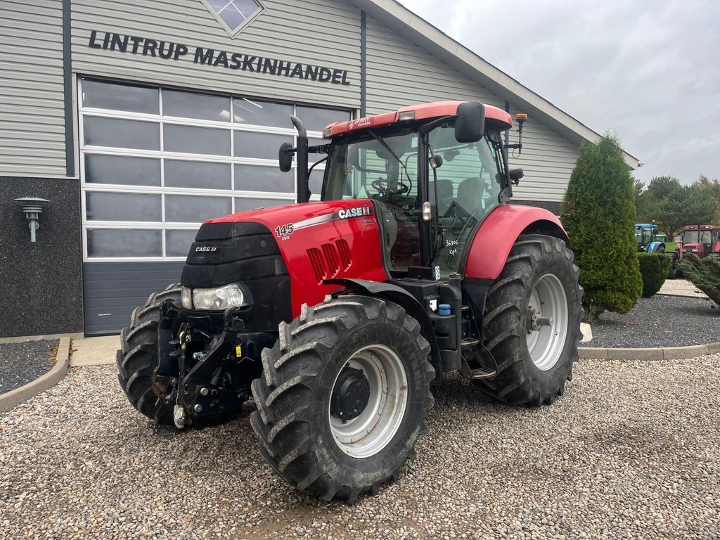 Case IH Puma 145 CVX Med frontlift 2