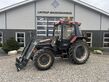 Case IH 844 XL med Quicke Q940