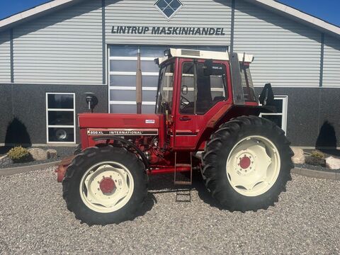 Case IH 856XL
