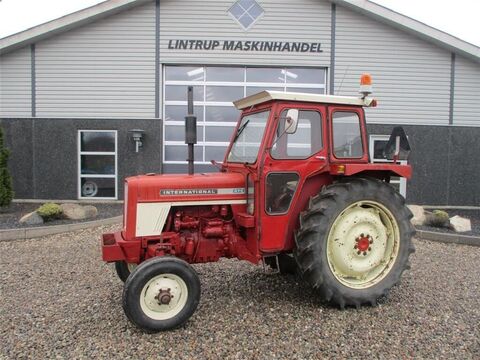 Sonstige IH  474 En ejers traktor med lukket kabine på