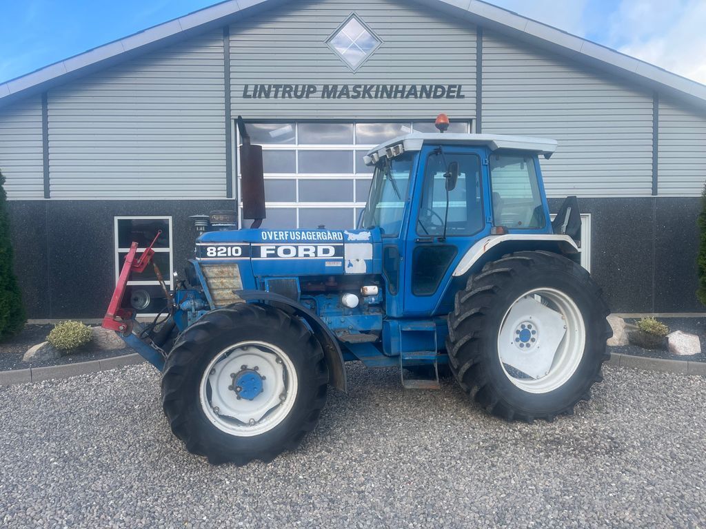 Ford 8210 Force II Med frontlift 1