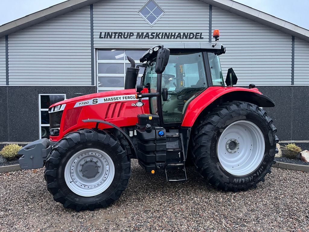 Massey Ferguson 7720S Exclusive Dyna VT 1