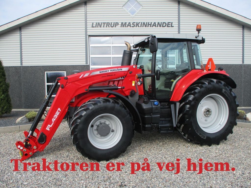 Massey Ferguson 6715 S 1