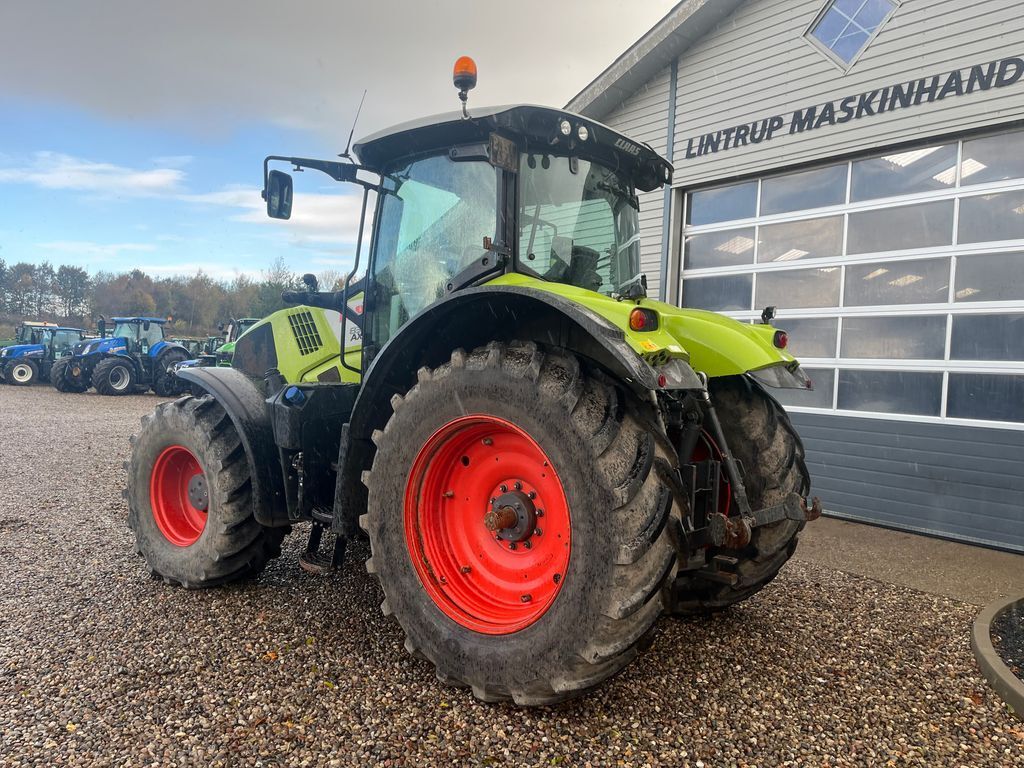 Claas Axion 830 3