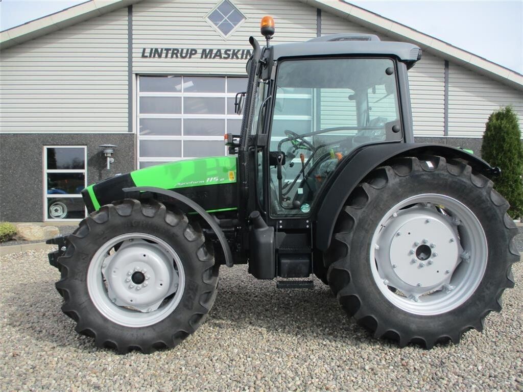 Deutz Fahr Agrofarm 115G New and Unused tractor with 30F+30 1
