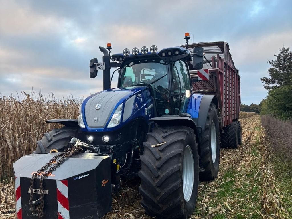 New Holland T7.315 HD NEW GEN Frontlift og front PTO 2