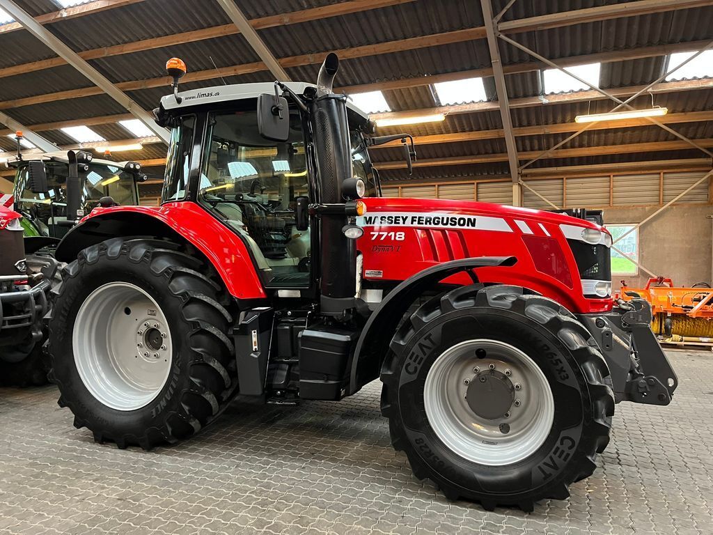 Massey Ferguson 7718 Dyna VT Med frontlift og frontPTO 2
