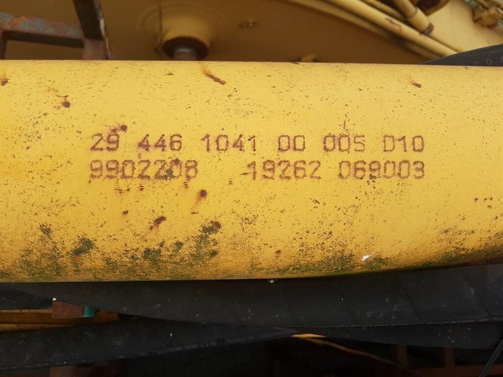 R914B - 9902208 - Bucket cylinder 3