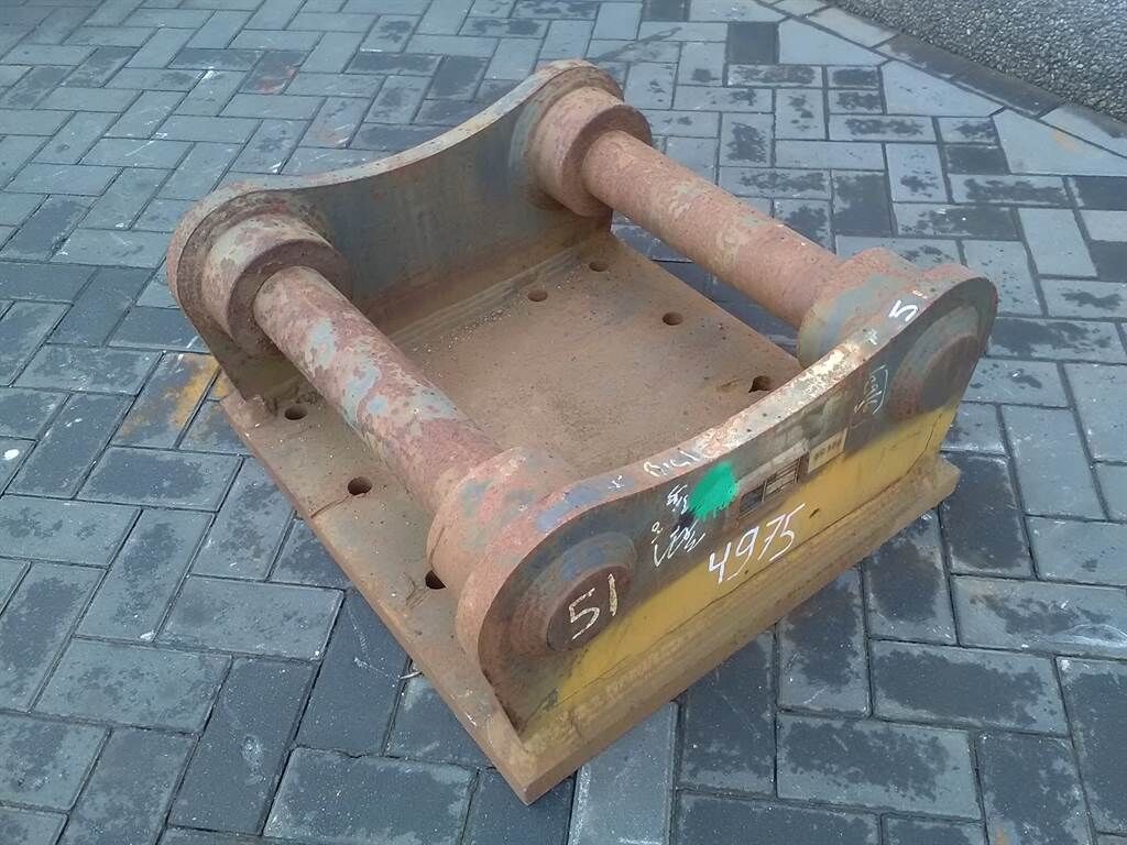 944-Atlas copco HB2500-Adaptor plate/ 1