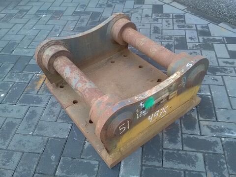 Sonstige 944-Atlas copco HB2500-Adaptor plate/