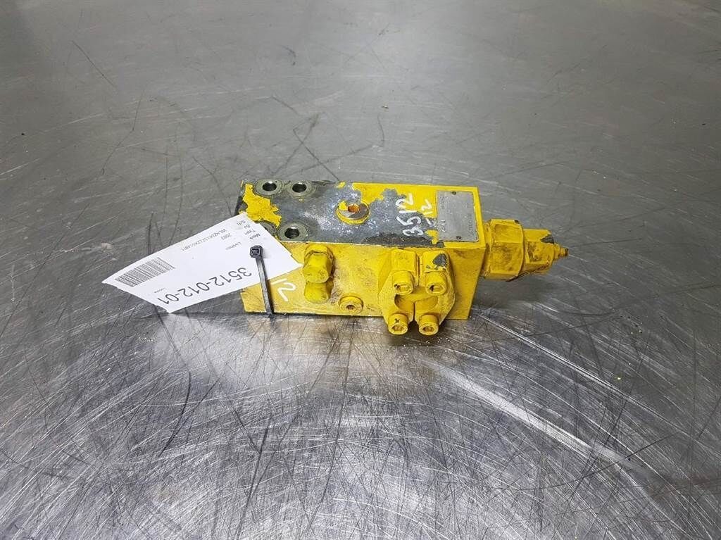 A900ZW-Oil Control 7017725-Counter balance valve 1