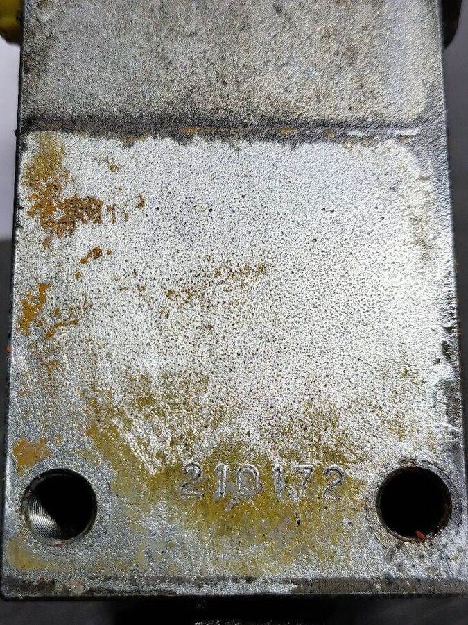 AZ14-4117485A-Counter balance valve 3
