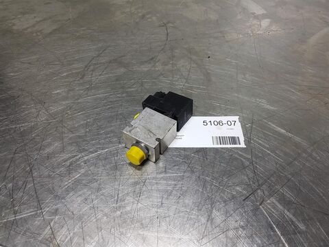 Sonstige AZ45E-4189081A-Integrated S402NH124W-Valve/Venti