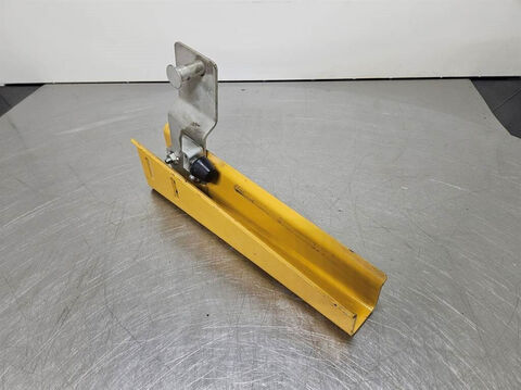 950H-312-6600/315-3082-Fender bracket/Halter 2