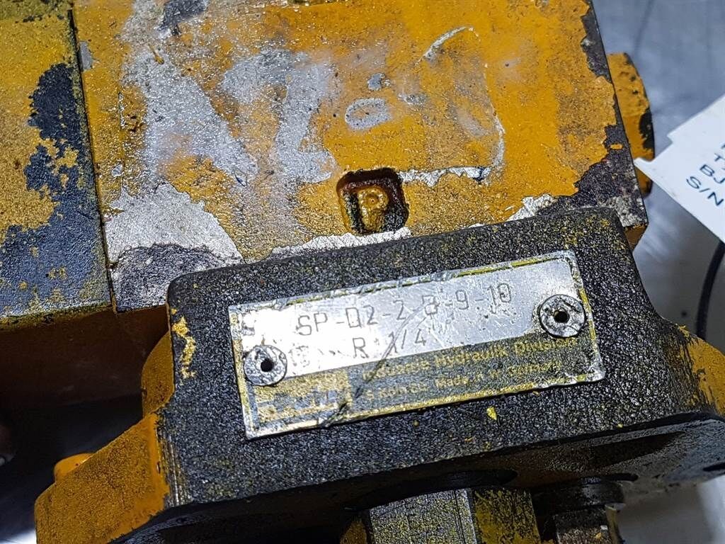AZ9-Parker D1VW49FJJ53-Valve/Ventile/Ventiel 2