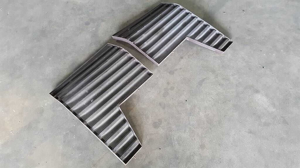 AZ 150 - Ventilation grill 1