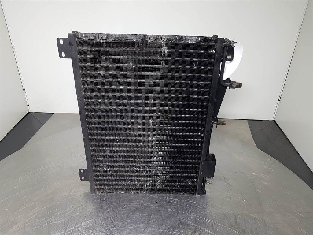 A900-10005670-Airco condenser/Klimakondensator 2