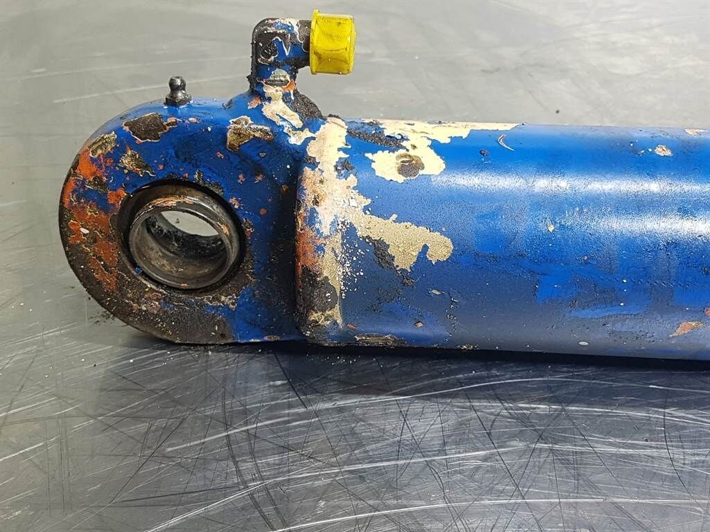 - Cylinder/Zylinder/Cilinder 2