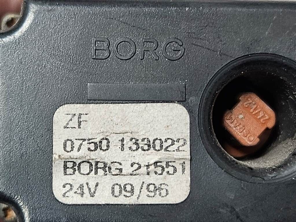 AZ14-4110554A-Display unit/Armaturenbrett 3
