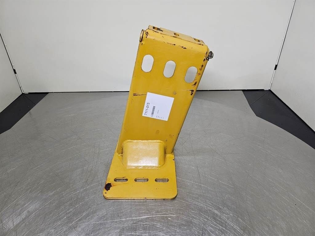 950H-301-2261-Fender bracket/Halter/Steun 2