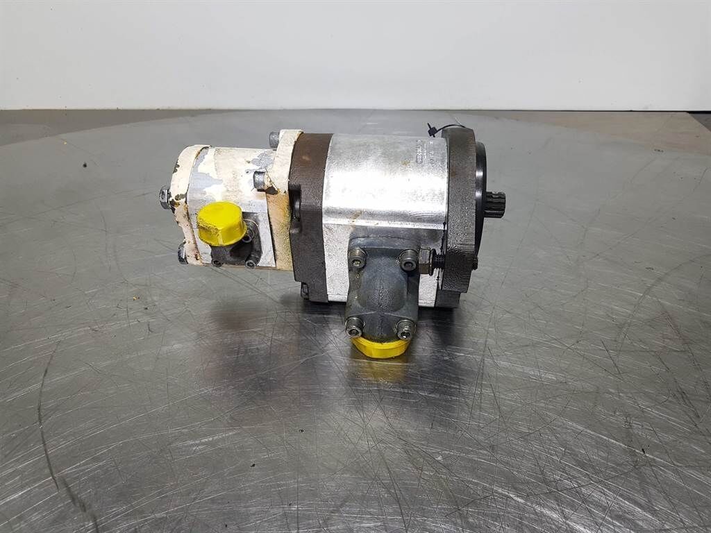 AZ10-Rexroth 0510767024-Gearpump/Zahnradpumpe 1