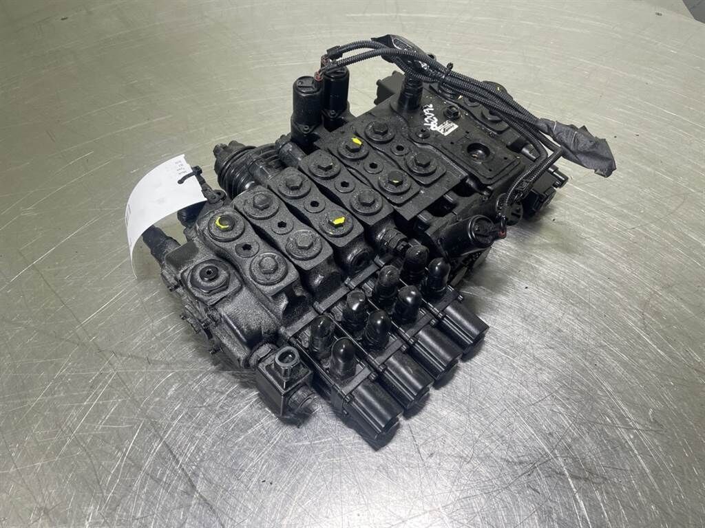 MT1440/1840-52536374-Valve/Ventile/Ventiel 2