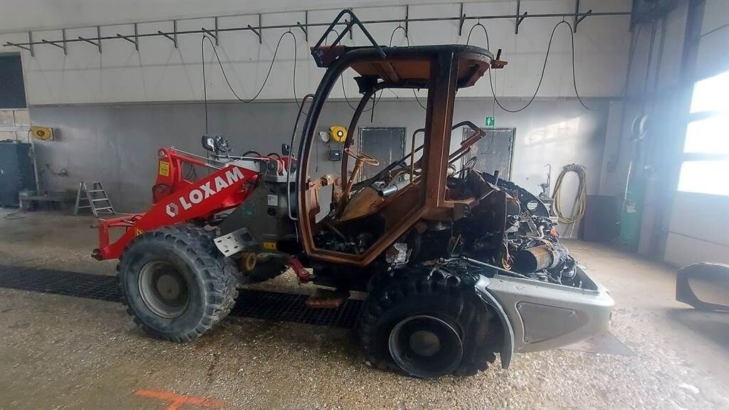 Liebherr L 506 C - (For parts) 2