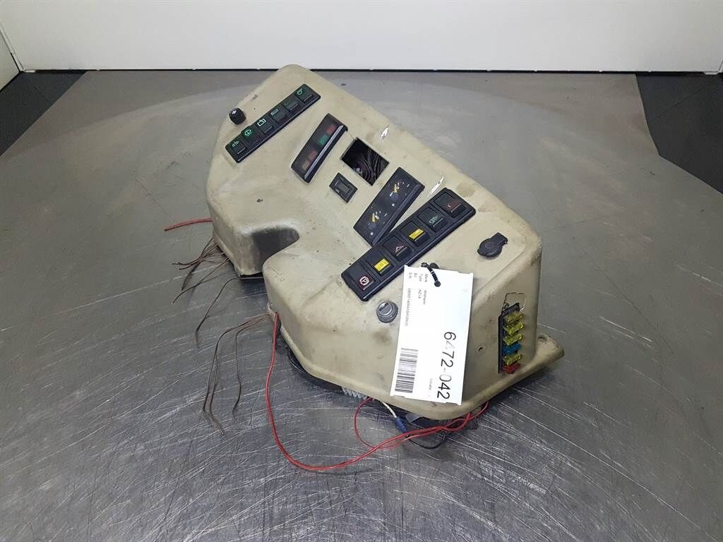 AZ14 - /Console/Konsole 2