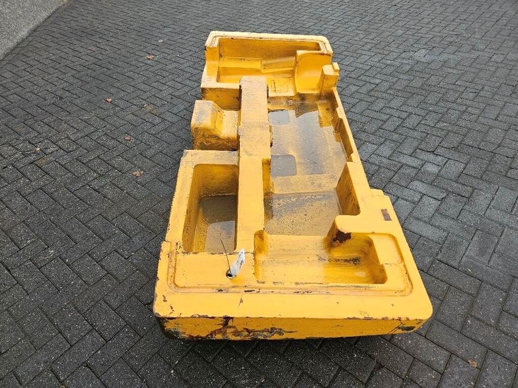 A924B-9910866-Counterweight/Heckgewicht 3