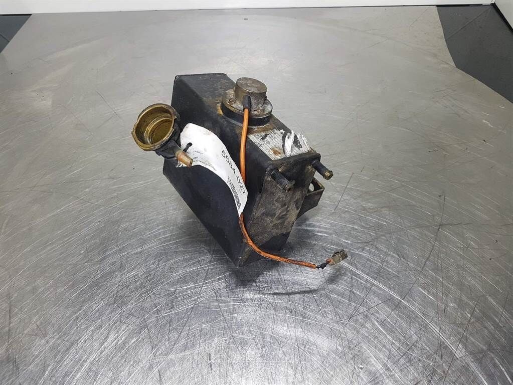 A904-7025853-Expansion tank/Ausgleichsbehälter 2