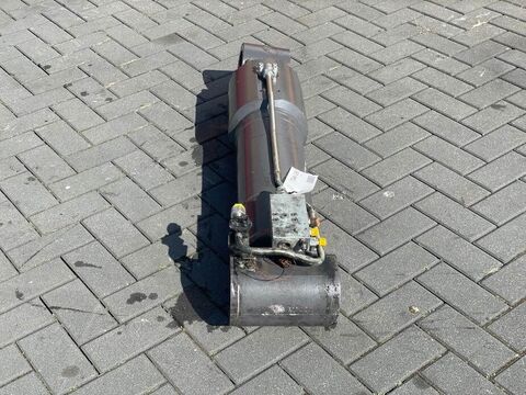 12MTX-5671100-Boom cylinder/Auslegerzylinder 3