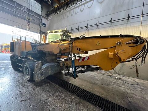 Liebherr LH 22 M - (For parts)