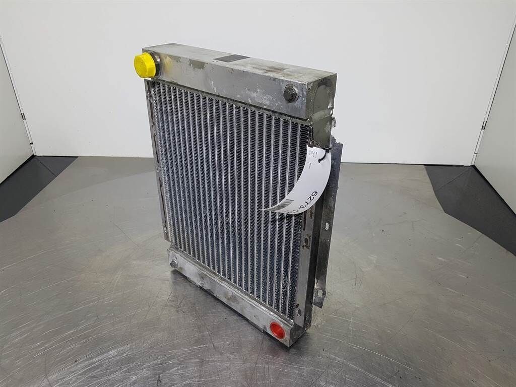 AR65 - Oil cooler/Ölkühler/Oliekoeler 2