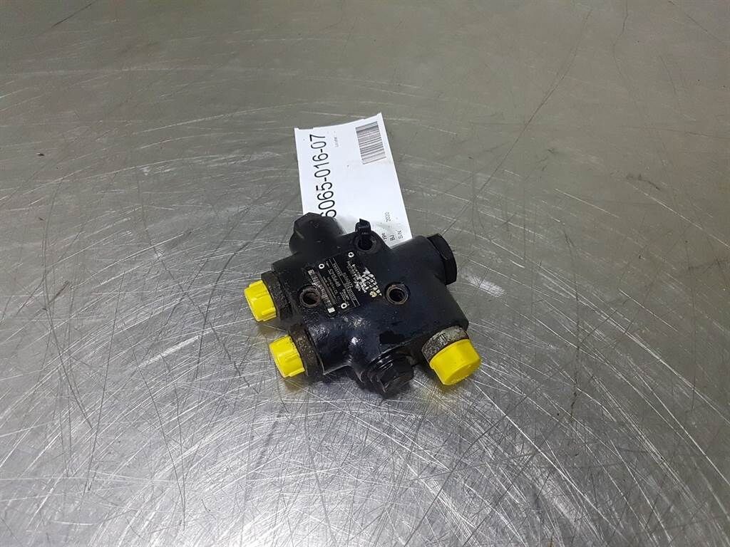 Brueninghaus R909446469 - Flush/boost pressure V 1